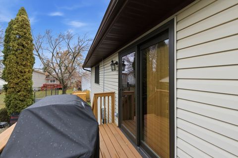 Tiny photo for 1688 President Street, Glendale Heights, IL 60139 (MLS # 12519560)