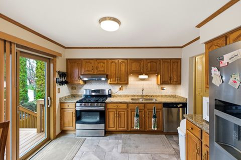 Tiny photo for 1688 President Street, Glendale Heights, IL 60139 (MLS # 12519560)