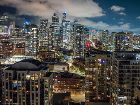 Tiny photo for 645 N KINGSBURY Street #2109, Chicago, IL 60654 (MLS # 12499380)