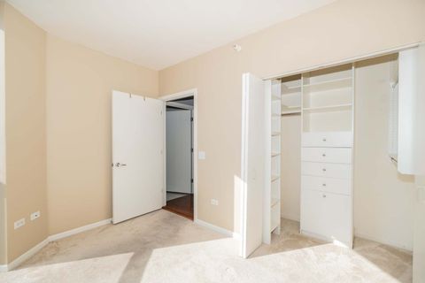 Tiny photo for 645 N KINGSBURY Street #2109, Chicago, IL 60654 (MLS # 12499380)