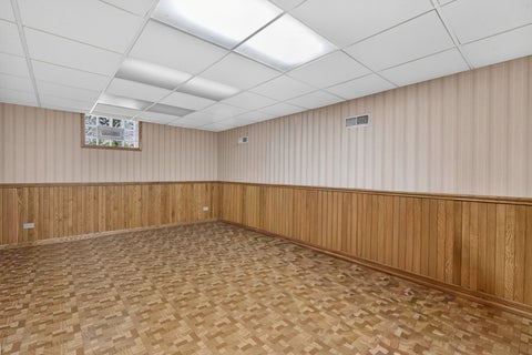 Tiny photo for 7837 N Nora Avenue, Niles, IL 60714 (MLS # 12788570)