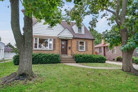 Tiny photo for 7837 N Nora Avenue, Niles, IL 60714 (MLS # 12788570)
