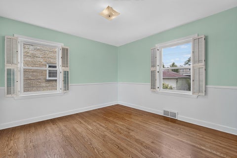 Tiny photo for 7837 N Nora Avenue, Niles, IL 60714 (MLS # 12788570)