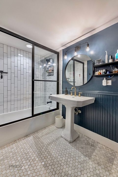 Tiny photo for 1070 W 15th Street #302, Chicago, IL 60608 (MLS # 12460364)