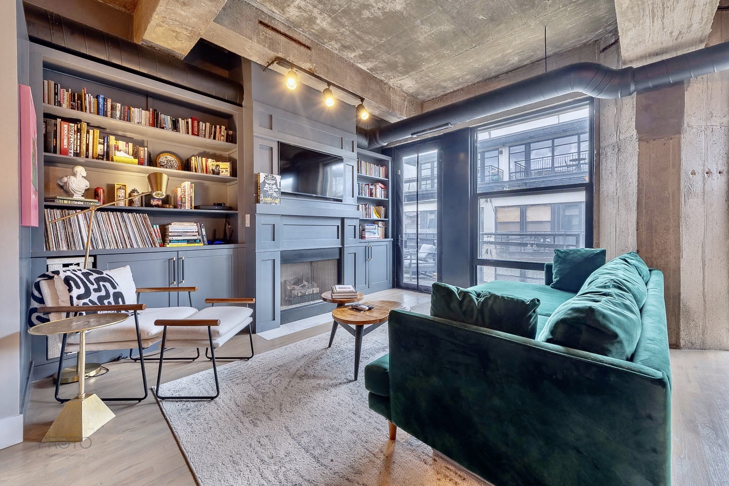 1070 W 15th Street 302