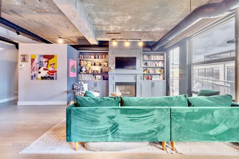 Tiny photo for 1070 W 15th Street #302, Chicago, IL 60608 (MLS # 12460364)
