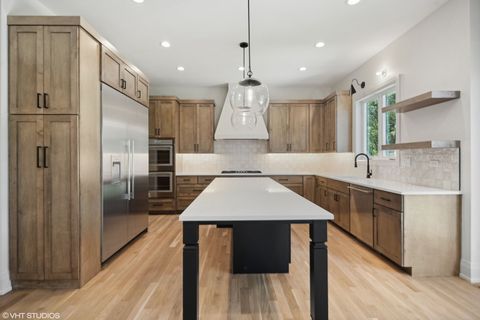 Tiny photo for 286 N Indiana Avenue, Elmhurst, IL 60126 (MLS # 12456795)