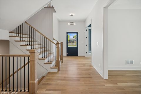 Tiny photo for 286 N Indiana Avenue, Elmhurst, IL 60126 (MLS # 12456795)