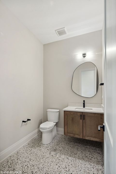 Tiny photo for 286 N Indiana Avenue, Elmhurst, IL 60126 (MLS # 12456795)