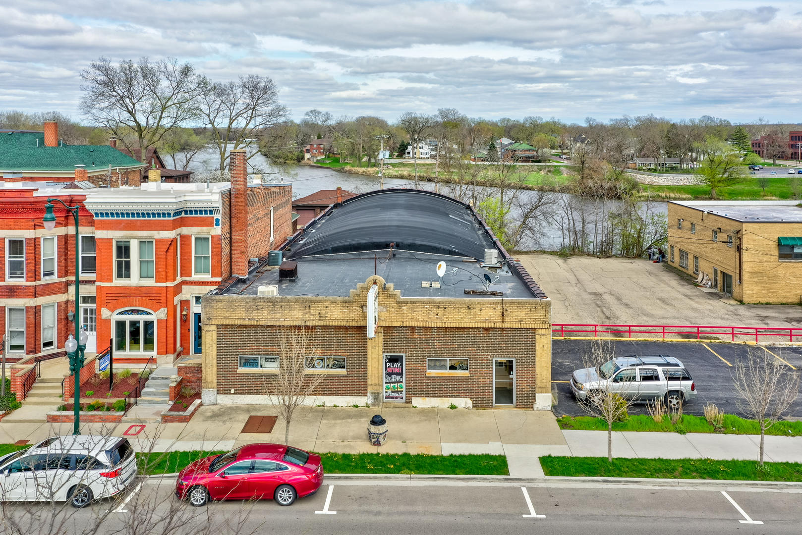 714 Columbus Street
