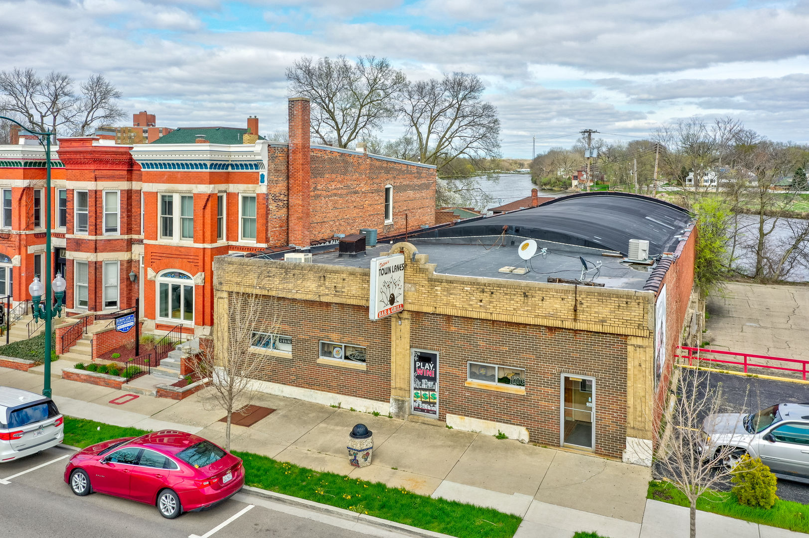 714 Columbus Street