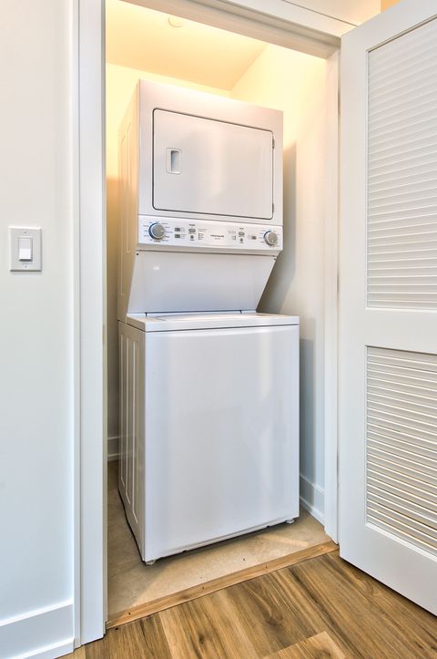 Tiny photo for 9396 Landings Lane #301, Des Plaines, IL 60016 (MLS # 12501946)