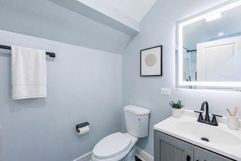 Tiny photo for 9356 S Manistee Avenue, Chicago, IL 60617 (MLS # 12591203)