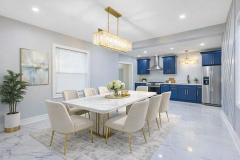 Tiny photo for 9356 S Manistee Avenue, Chicago, IL 60617 (MLS # 12591203)