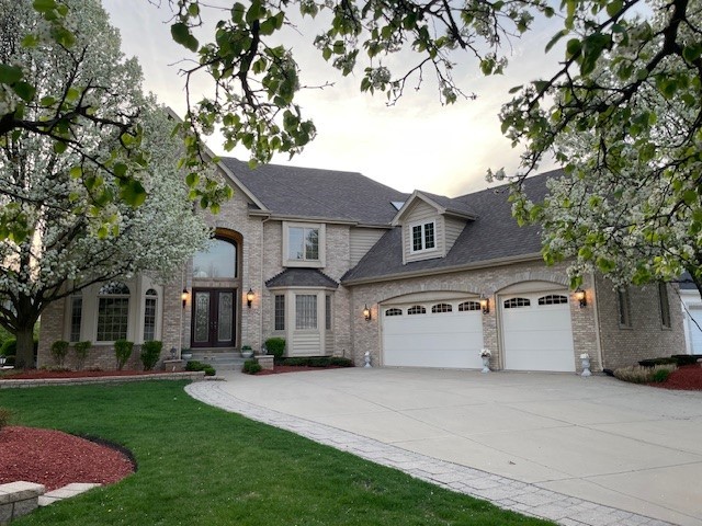 4052 Teak Circle