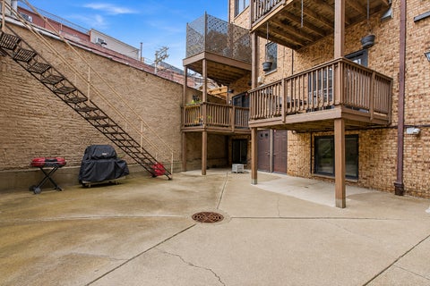 Tiny photo for 319 W WEBSTER Avenue #1, Chicago, IL 60614 (MLS # 12712882)