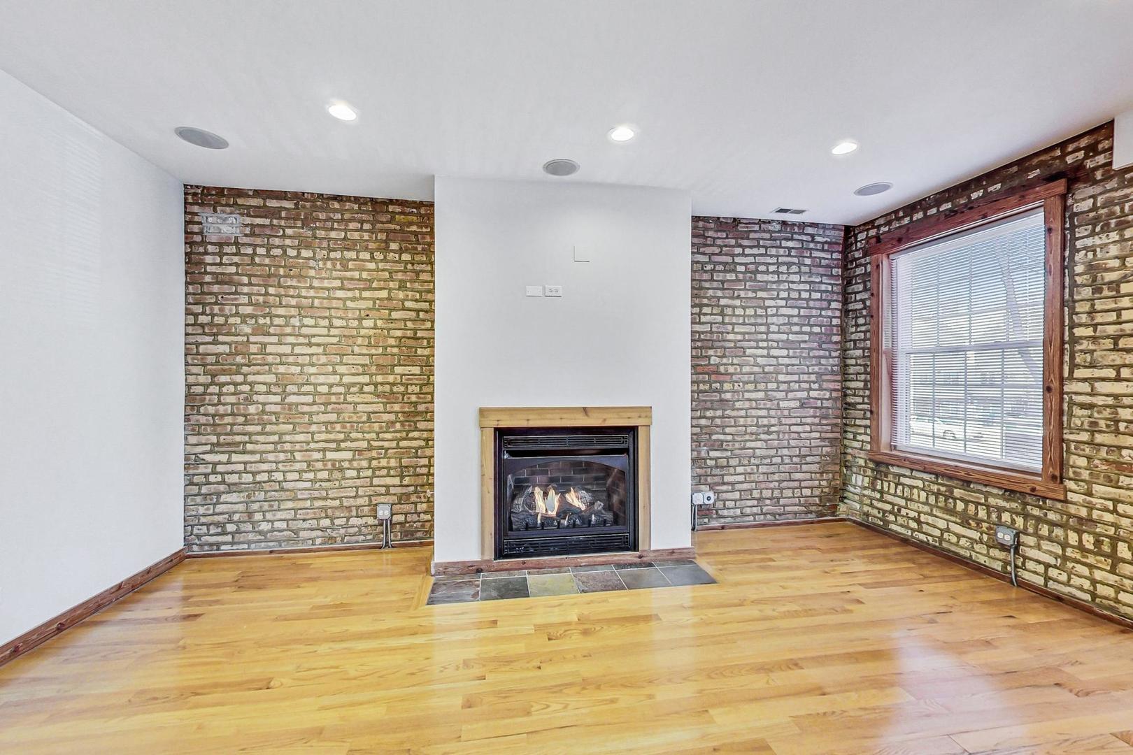 2705 W HIRSCH Avenue 2