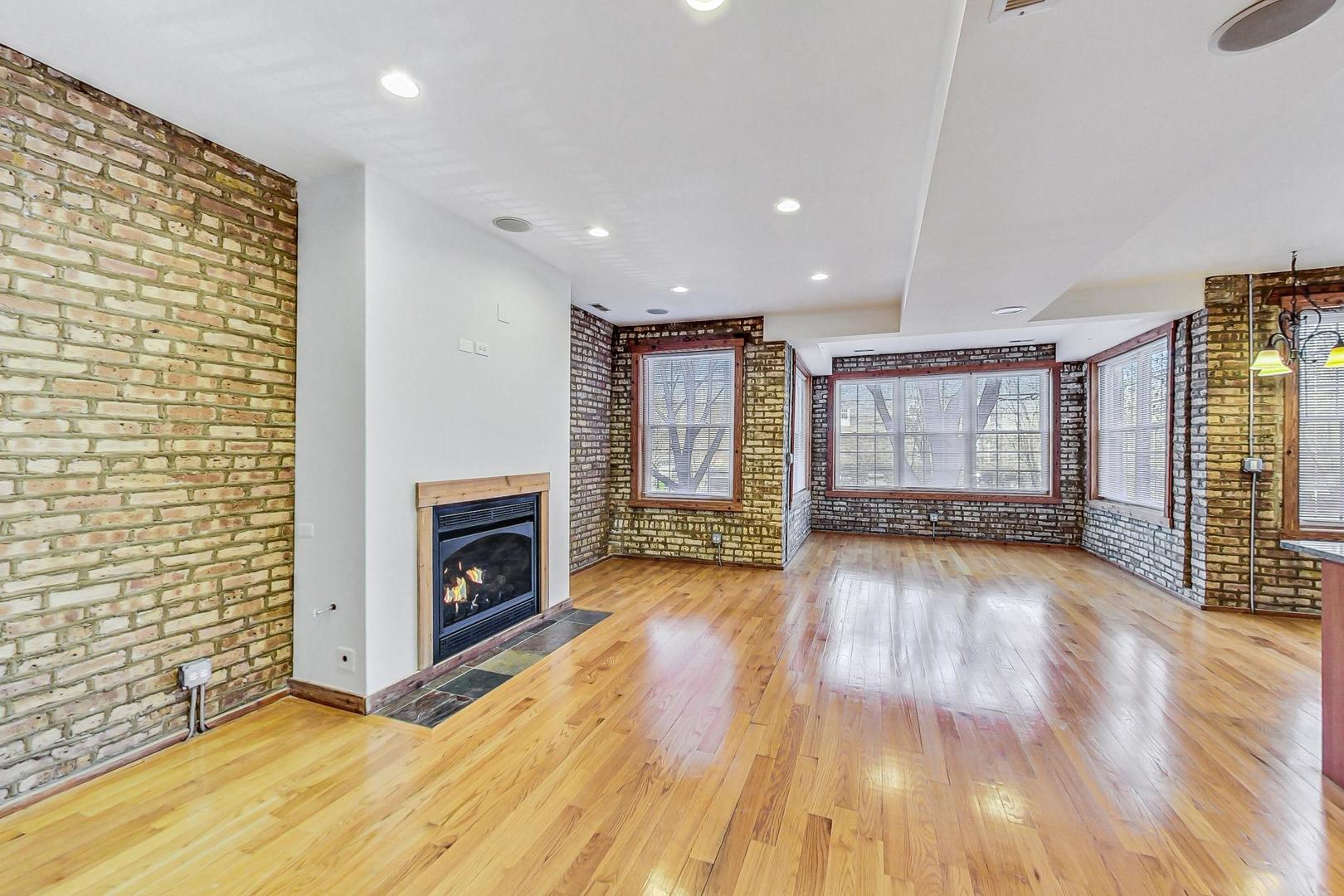 2705 W HIRSCH Avenue 2