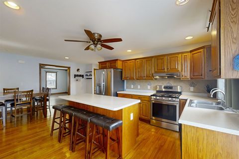 Tiny photo for 515 N Guthrie Street, Gibson City, IL 60936 (MLS # 12457019)