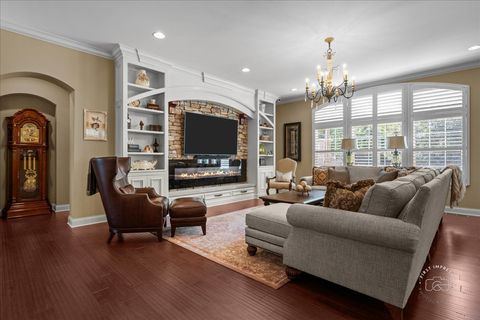 Tiny photo for 4565 Greywood Drive, St. Charles, IL 60175 (MLS # 12448136)