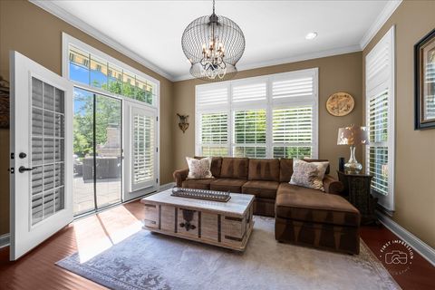 Tiny photo for 4565 Greywood Drive, St. Charles, IL 60175 (MLS # 12448136)