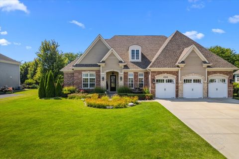 4565 Greywood Drive St. Charles IL 60175