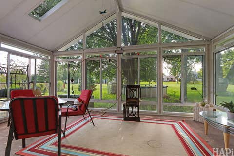 Tiny photo for 824 Paine Avenue, Lindenhurst, IL 60046 (MLS # 12728037)