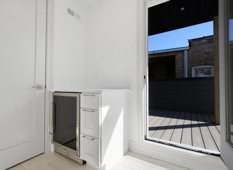 Tiny photo for 4844 N Hermitage Avenue, Chicago, IL 60640 (MLS # 12600690)