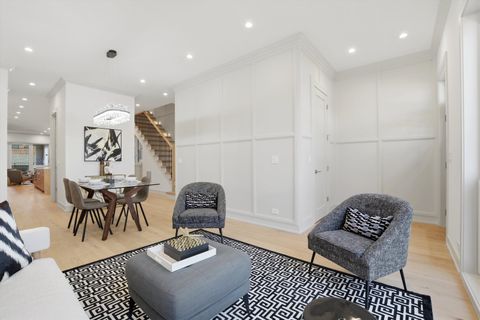 Tiny photo for 4844 N Hermitage Avenue, Chicago, IL 60640 (MLS # 12600690)