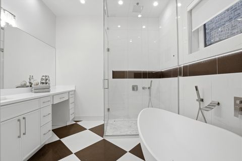 Tiny photo for 4844 N Hermitage Avenue, Chicago, IL 60640 (MLS # 12600690)