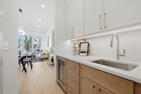 Tiny photo for 4844 N Hermitage Avenue, Chicago, IL 60640 (MLS # 12600690)