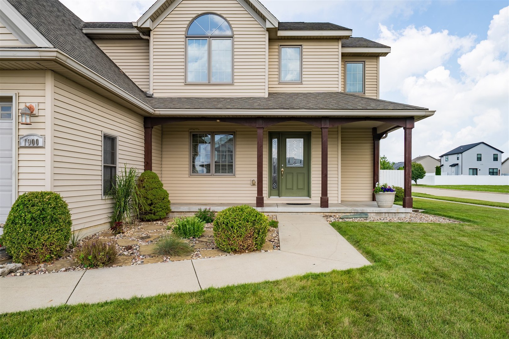 1900 Saltonstall Drive
