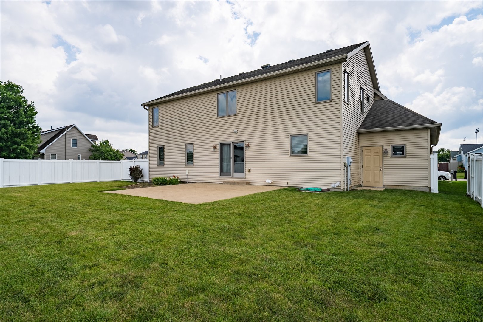 1900 Saltonstall Drive
