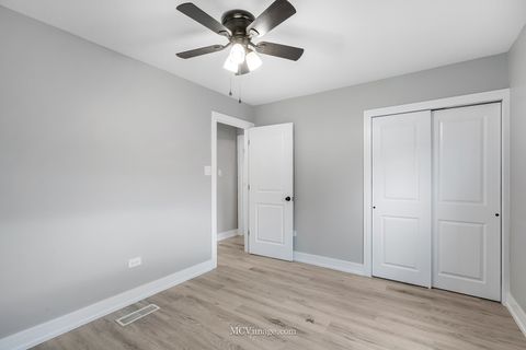 Tiny photo for 9428 S Perry Avenue, Chicago, IL 60620 (MLS # 12632557)