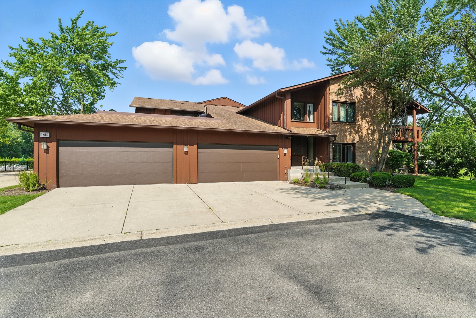 1415 Chartres Drive 1F