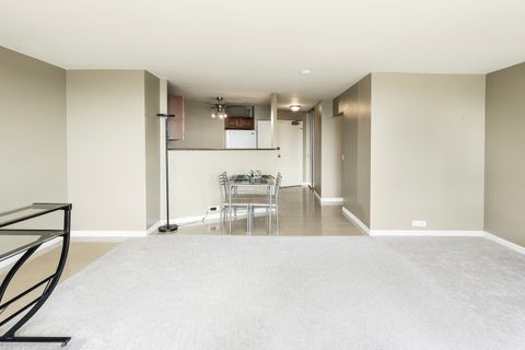 Tiny photo for 5415 N SHERIDAN Road #4412, Chicago, IL 60640 (MLS # 12632525)