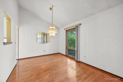 Tiny photo for 602 E Hackberry Drive, Arlington Heights, IL 60004 (MLS # 12709643)