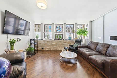Tiny photo for 100 E Walton Place #10C, Chicago, IL 60611 (MLS # 12526565)
