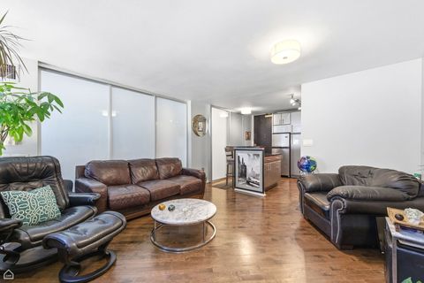 Tiny photo for 100 E Walton Place #10C, Chicago, IL 60611 (MLS # 12526565)
