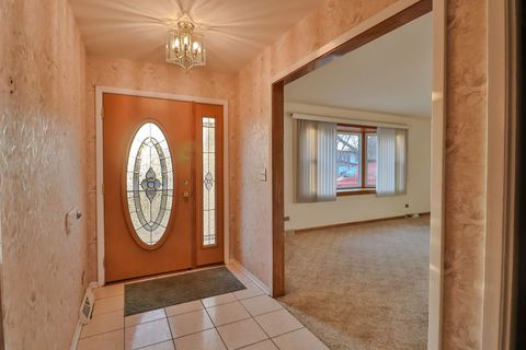 Tiny photo for Roselle, IL 60172 (MLS # 12626551)