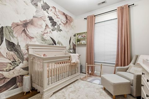 Tiny photo for 3047 N Oakley Avenue #301, Chicago, IL 60618 (MLS # 12571778)