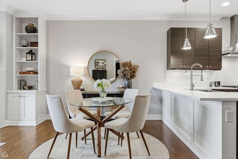 Tiny photo for 3047 N Oakley Avenue #301, Chicago, IL 60618 (MLS # 12571778)