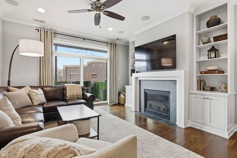 Tiny photo for 3047 N Oakley Avenue #301, Chicago, IL 60618 (MLS # 12571778)