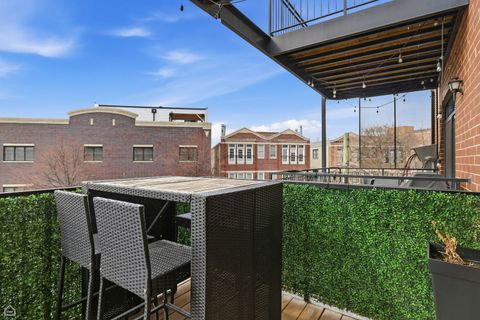Tiny photo for 3047 N Oakley Avenue #301, Chicago, IL 60618 (MLS # 12571778)