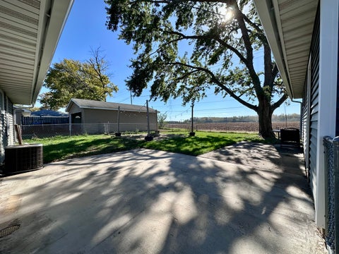 Tiny photo for 505 W 20th Street, Rock Falls, IL 61071 (MLS # 12790659)