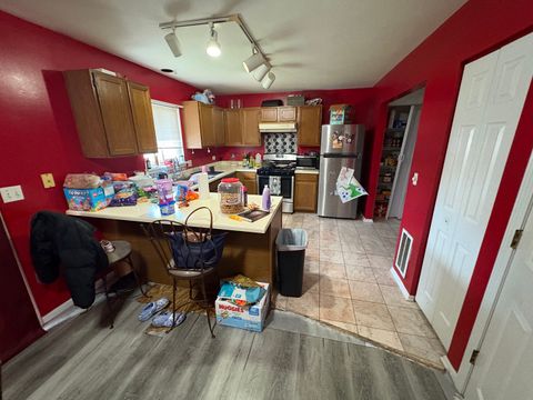 Tiny photo for 1896 Windsor Court, Gurnee, IL 60031 (MLS # 12362961)