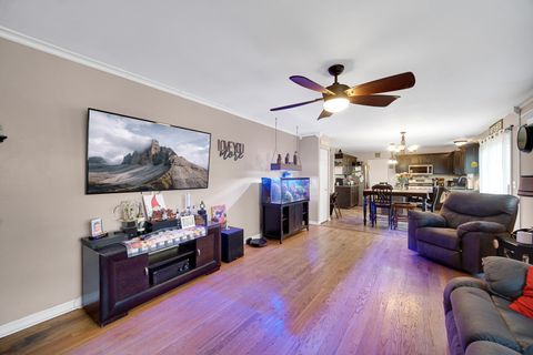 Tiny photo for 3925 Peartree Drive, Lake In The Hills, IL 60156 (MLS # 12503443)