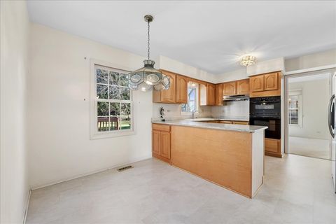Tiny photo for 258 Stonegate Road, Trout Valley, IL 60013 (MLS # 12600586)