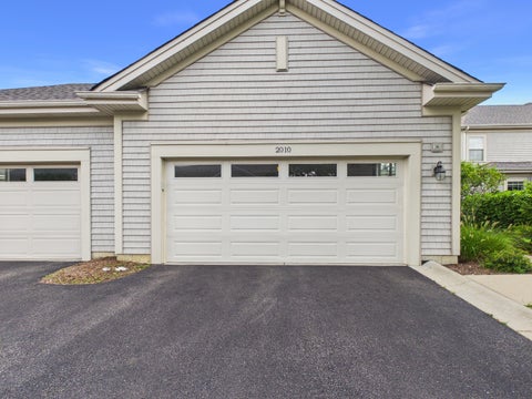 Tiny photo for 2010 Shermer Road, Glenview, IL 60026 (MLS # 12740654)