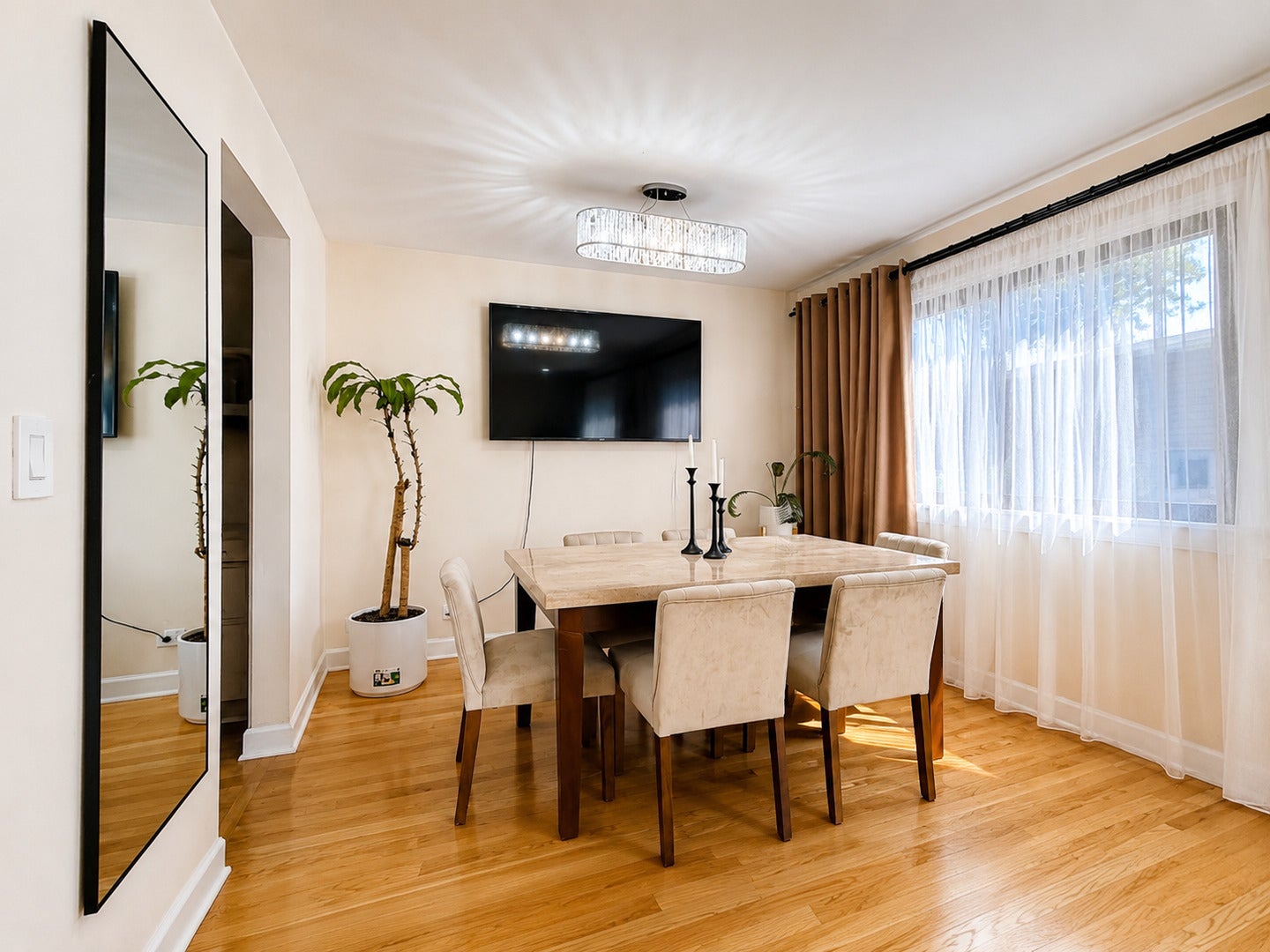 495 Crow Lane 495